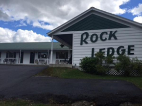 Гостиница Rock Ledge Motel  Алегзандрия Бэй